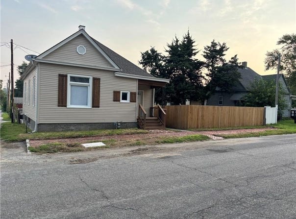 2215 Lafayette Street, St Joseph, MO 64507