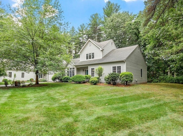 1 Emery Road, Bedford, MA 01730
