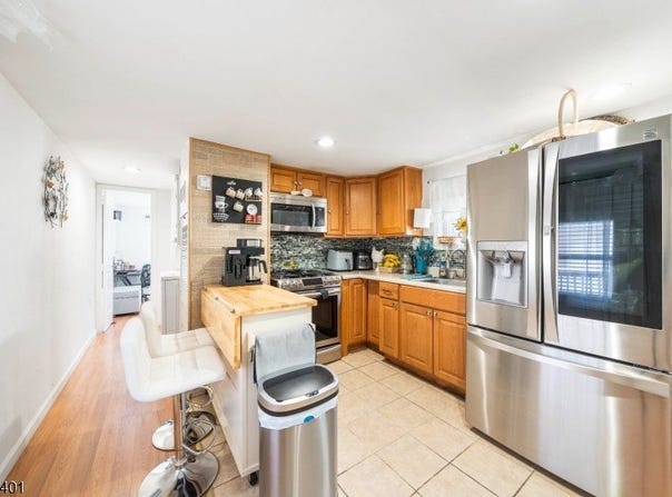 33 Adult Dr, Moonachie Boro, NJ 07074-1830