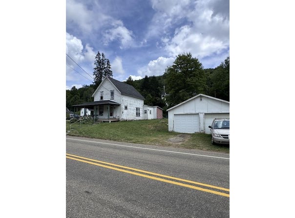 320 Main Street, Hazelhurst, PA 16733