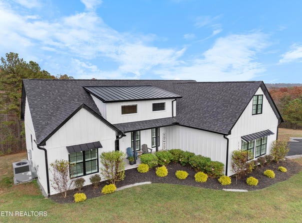 114 Canter Hill Lane, Jamestown, TN 38556