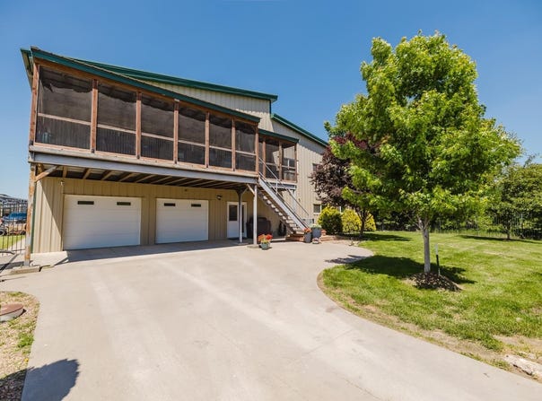 315 W Piper, Benton, KS 67017