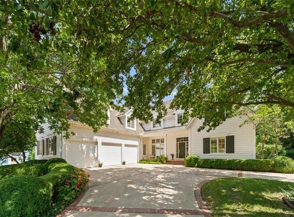 13215 Outlook Street, Overland Park, KS 66209