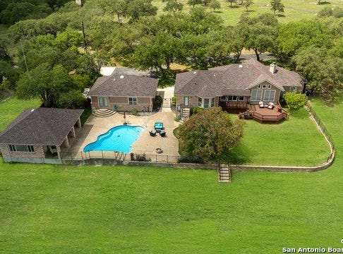 105 CIBOLO PASS, Boerne, TX 78015-8304