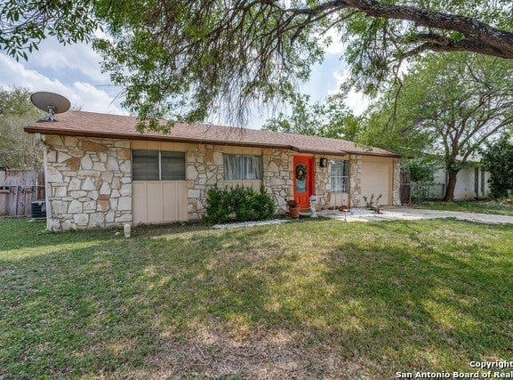 5026 Ed White, Kirby, TX 78219