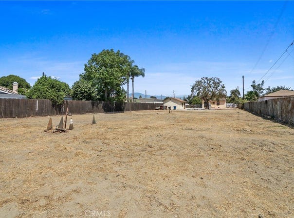 12404 Poinsettia, El Monte, CA 91732