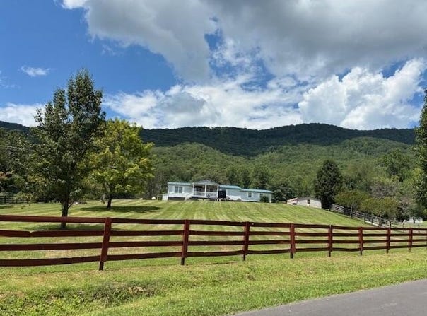 917 Poor Valley Road, Rogersville, TN 37857