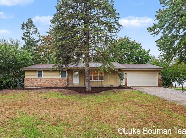 3349 146th Avenue, Holland, MI 49424