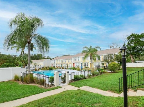 13548 EMBASSY PARK COURT, DADE CITY, FL 33525
