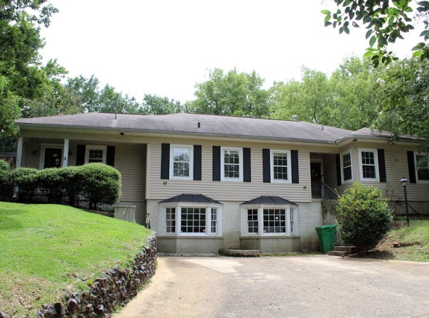 910 N 9th Ave, Columbus, MS 39701