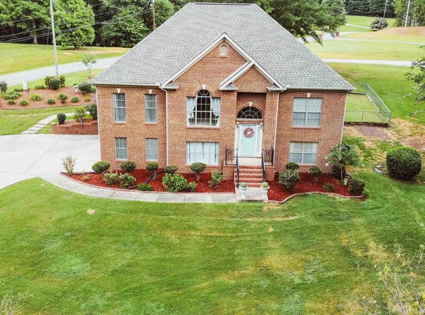 22 FOREST RIDGE CIRCLE, CHELSEA, AL 35043
