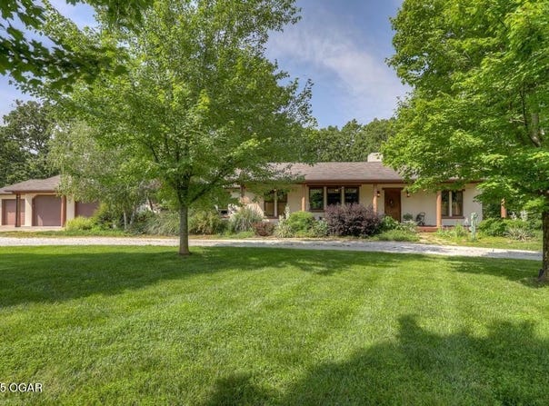 10640 Durango Lane, Carthage, MO 64836