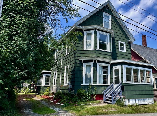 21 Cottage Street, Bangor, ME 04401