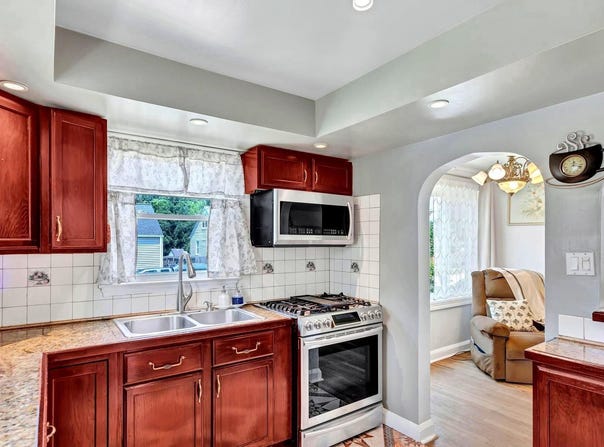 605 NEWFIELD ROAD, GLEN BURNIE, MD 21061