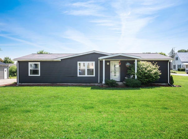 302 N 5th Street, Summitville, IN 46070