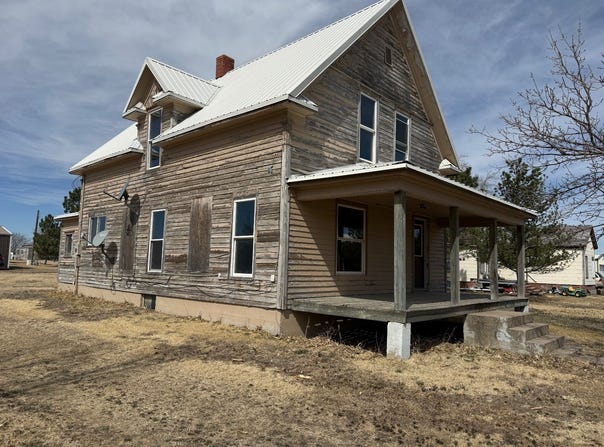 602 Marshall St., McDonald, KS 67745