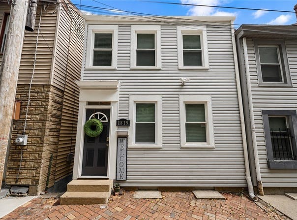 1819 Edwards Way, South Side, PA 15203