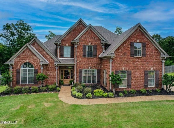 1828 W Keenlan Drive, Hernando, MS 38632