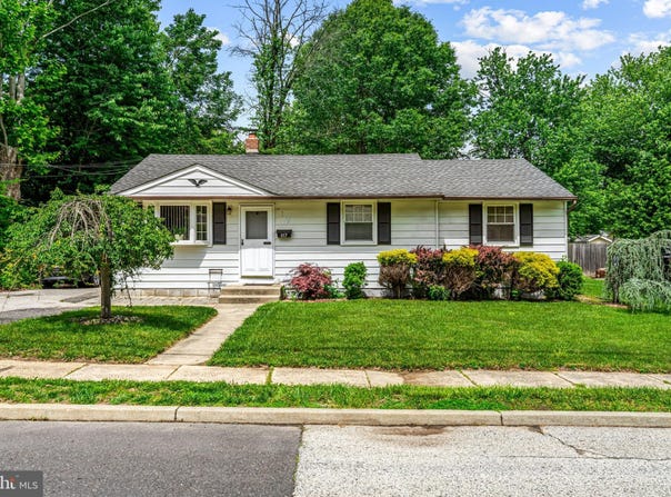 117 2ND AVENUE, LINDENWOLD, NJ 08021