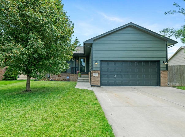 10413 W Dallas, Wichita, KS 67215
