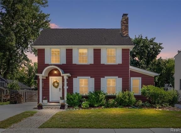 1208 Villa Road, Birmingham, MI 48009