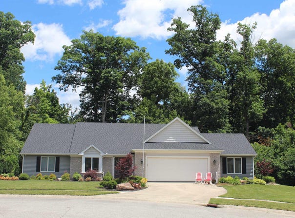 3233 Treebark Lane, Fort Wayne, IN 46804-2447