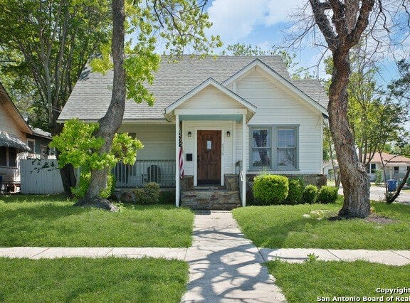 636 W Hollywood Ave., San Antonio, TX 78212