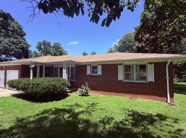 506 Garfield Street, Greenfield, MO 65661