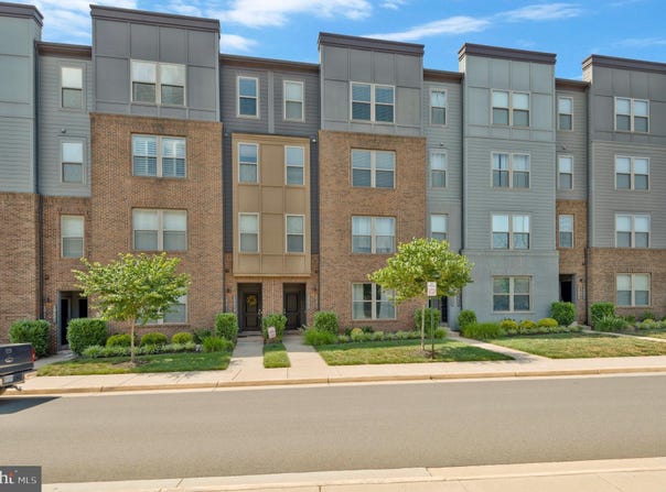 10475 RATCLIFFE Trail, MANASSAS, VA 20110