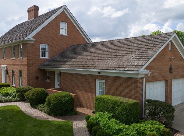 195 W 5th Street, Zoar, OH 44622