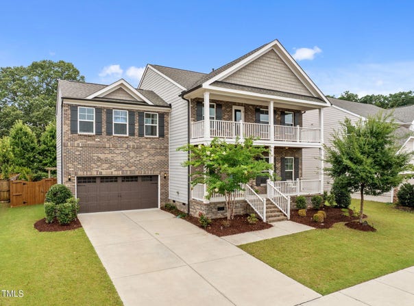 233 Oakmere Drive, Cary, NC 27513