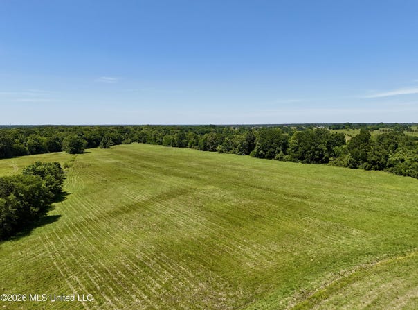 000002 Hwy 22, Flora, MS 39071