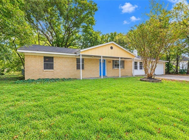 507 E Cleveland Street, Prairie Grove, AR 72753