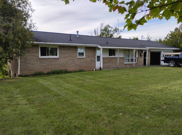 3182 N Old US Highway 27, Gaylord, MI 49735