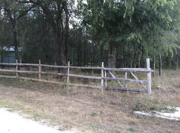 Hidden Shores Loop, Smithville, TX 78957