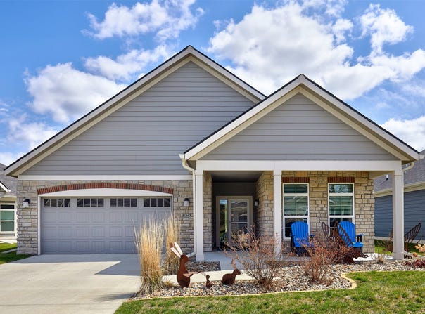 850 S 100th Street, West Des Moines, IA 50266