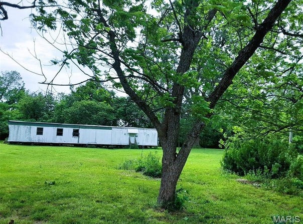 305 N Madison Street N, Morehouse, MO 63868