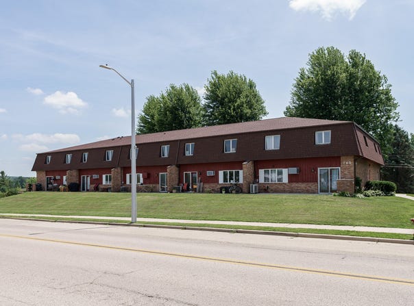 745 Main St, Kewaskum, WI 53040