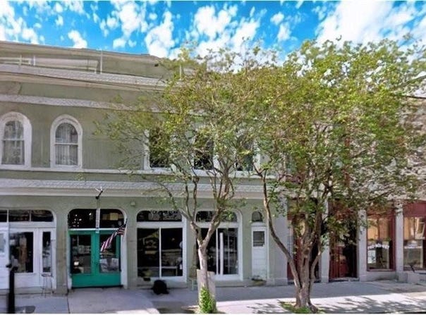 2011 Magazine Street, New Orleans, LA 70130