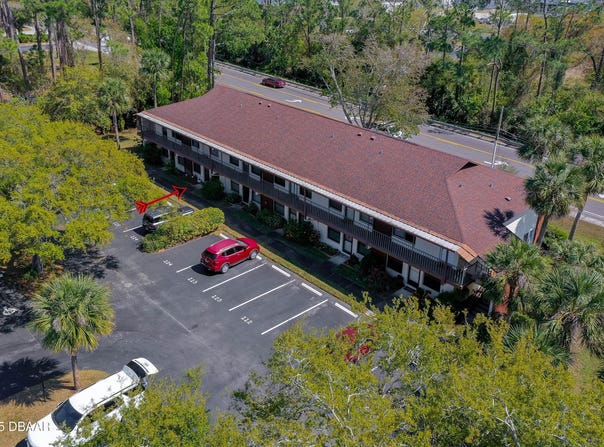 112 Lacosta Lane, Daytona Beach, FL 32114
