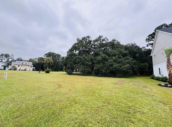 Oak Bay Dr. lot: 50, Georgetown, SC 29440