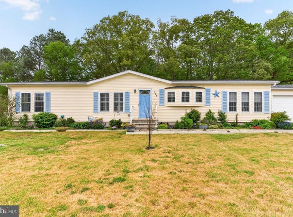 114 E HOLLY Drive, LINCOLN, DE 19960