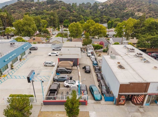 6636 Foothill Boulevard, Tujunga, CA 91042