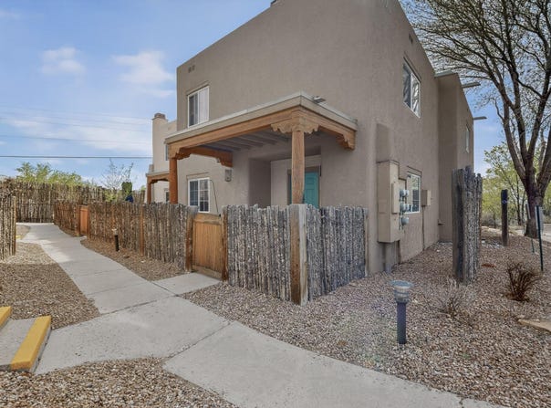 2210 Miguel Chavez Road, Santa Fe, NM 87505