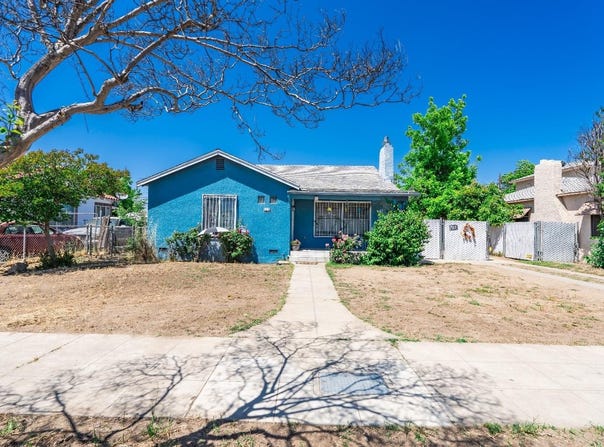 4241 Butler Avenue E, Fresno, CA 93702