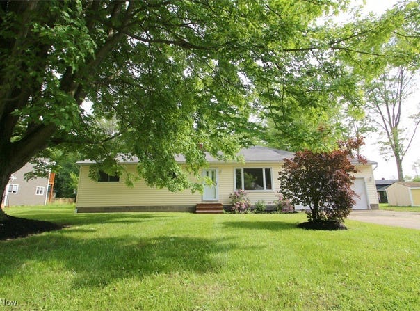 7958 Bellflower Road, Mentor, OH 44060