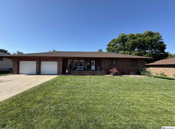 616 W 5th Street, Wilber, NE 68465