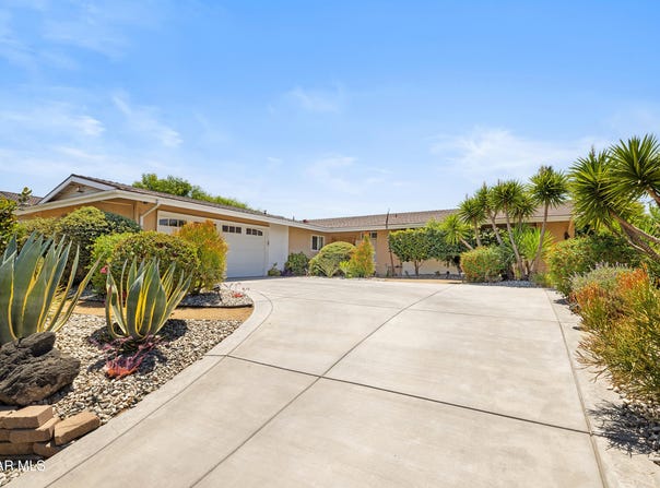 4627 Willens Avenue, Woodland Hills, CA 91364