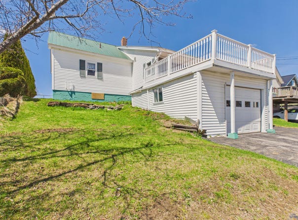 12 Patten Street, Caribou, ME 04736