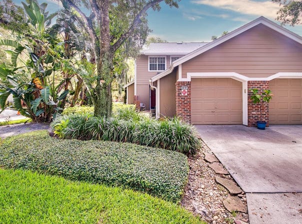641 MAPLE OAK CIRCLE, ALTAMONTE SPRINGS, FL 32701